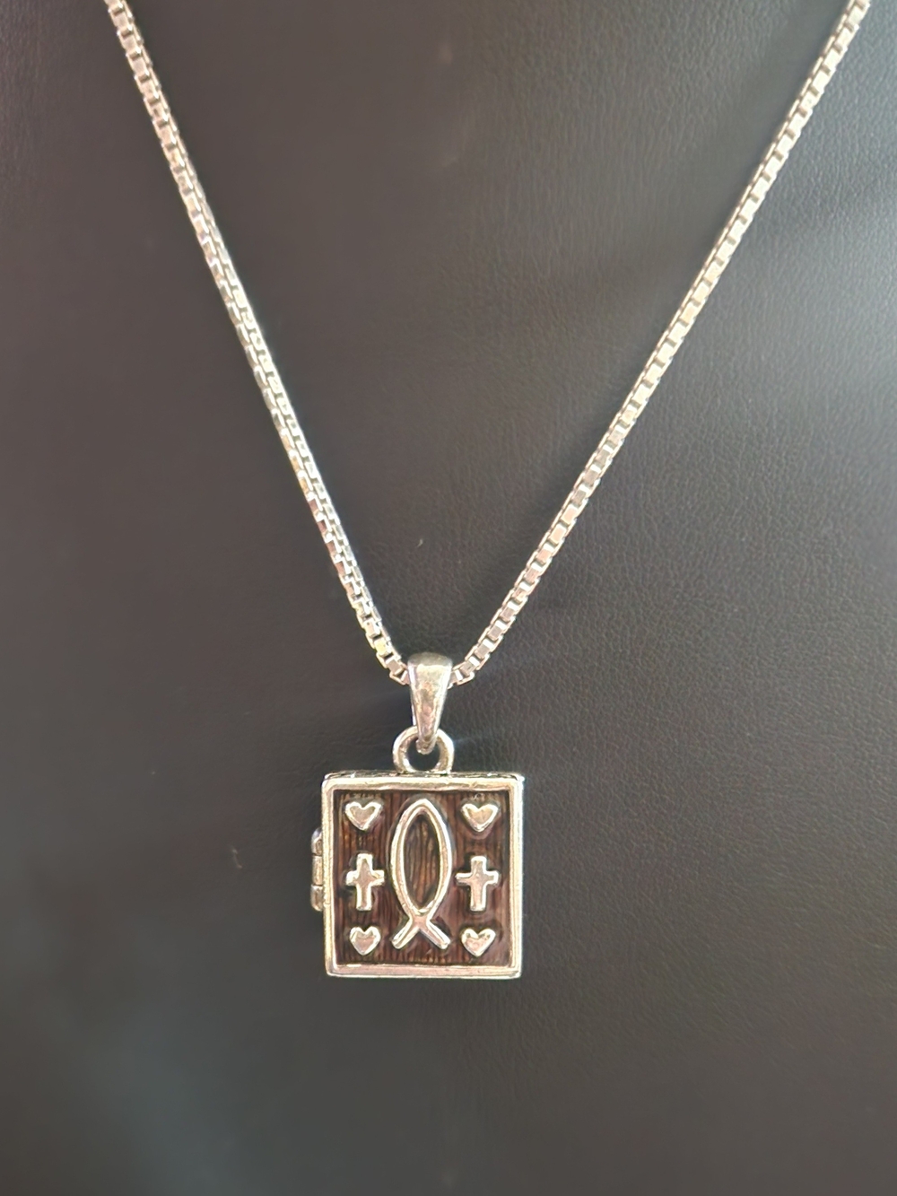 Vintage Silver Charm Prayer Book "Opens"